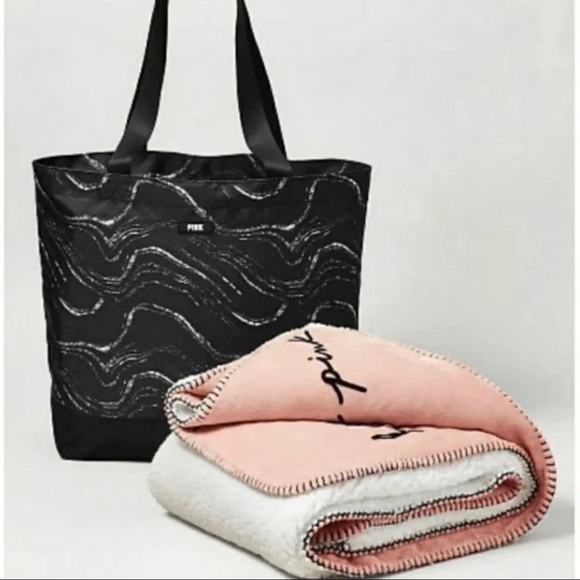 PINK VS Sherpa Blanket & Tote Bag Set